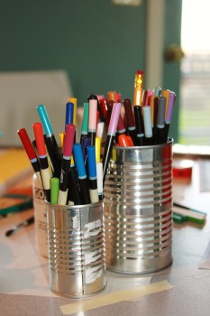 colored pencils in can msb